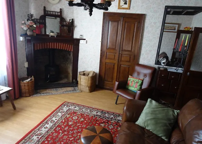 Charming French Cottage-gite In The Heart Of Quiet Gorron